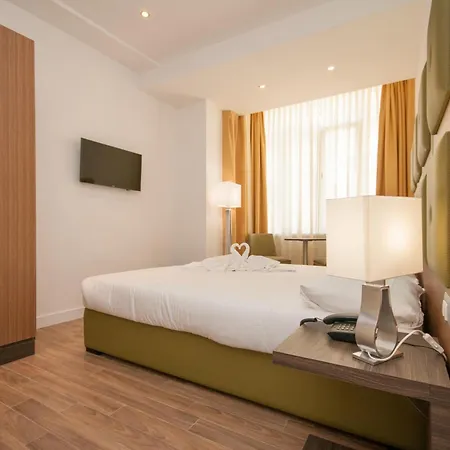 Vatican Relais Nocleg ze śniadaniem 4*