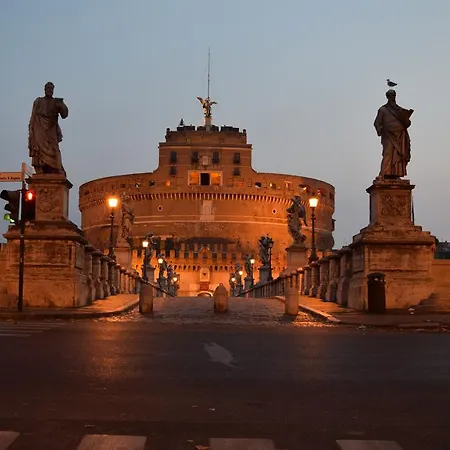 Vatican Relais