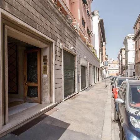 Vatican Relais Oda ve Kahvaltı 4*